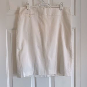 Limited White Pencil Skirt. Size 8.